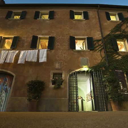 La Casetta Di Borgo -Appartamento Peperone ไลยาติโค ภายนอก รูปภาพ